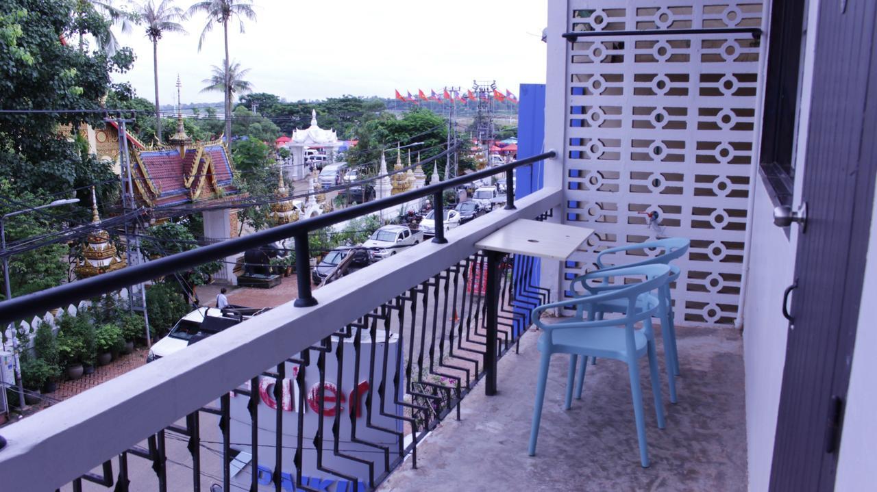 Mekong Riverside Vientiane Exterior photo